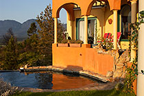 Cocagne house : pool & patio + Helderberg mt