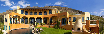 house : panoramic front view w pool & Kogelberg mt