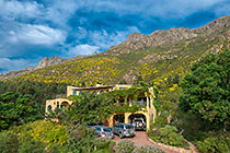 house at foothill of Kogelberg mountains