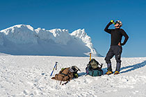 Leon setting camp on Mt Ruapehu