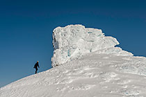 Leon hiking Mt Ruapehu