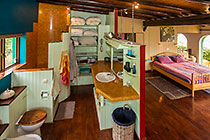 Cocagne house | master bedroom & bathroom