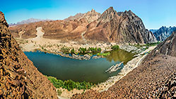 Meander of Abundance
