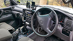 land cruiser | dashboard, tyre monitor (option), GPS Garmin Montana (option) & central console