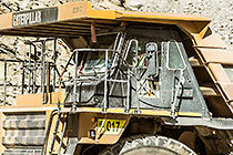 90 T truck in pit | close up on driver