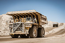 320 T Komatsu