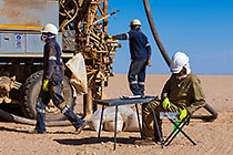 measuring drilling samples