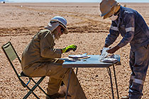 measuring drilling samples