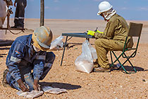 measuring drilling samples
