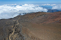 trail to Piton des Neiges