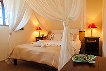 family cottage : main bedroom