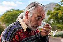Fernand tasting olive oil