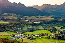 farm estate & mountains