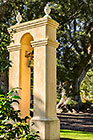 gardens : slaves bell